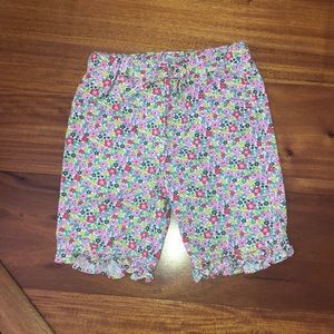 Baby Boden Floral Patterned Ruffle Shorts ✨